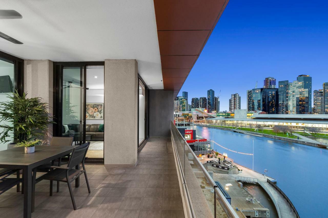 Melbourne Holiday Apartments Flinders Wharf Екстериор снимка